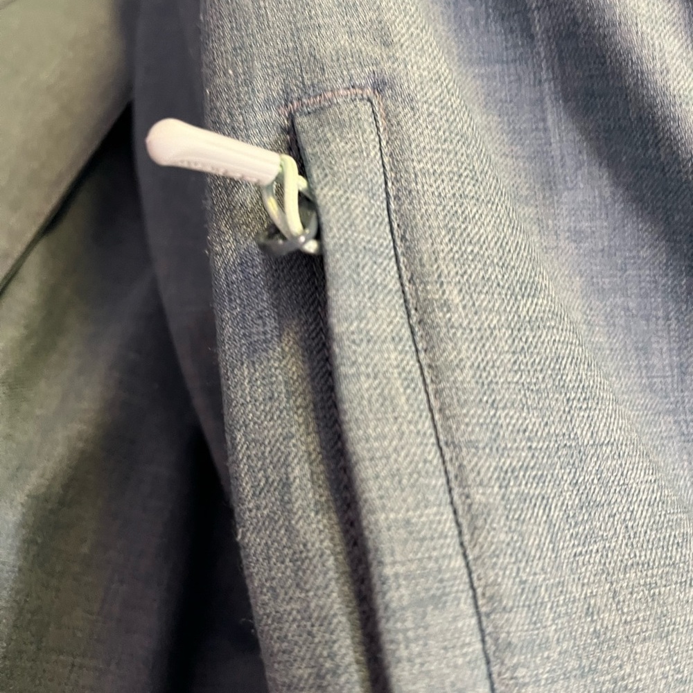 L.L. Bean Women’s Teal Performance Jacket - Picture 11 of 16